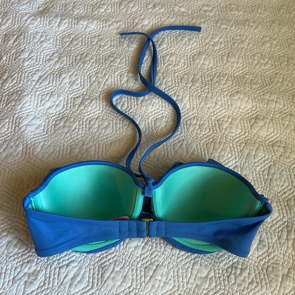 Victoria's Secret Halter Ruffle Swim Top in Periwinkle - 34D - Picture 3 of 4